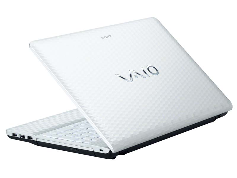 [画像] ソニー、大画面ノートPCの2011秋冬モデル ～VAIO Eシリーズに17.3型モデル追加(2/14) - PC Watch