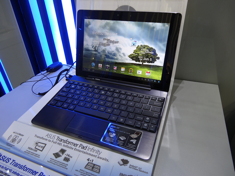 �uTransformer Pad Infinity�v�B10.1�^��1,920�~1,080�h�b�g�\���Ή��BTF700T��Tegra 3+Wi-Fi�ATF700KL��Snapdragon S4(�f���A���R�A)+LTE�B