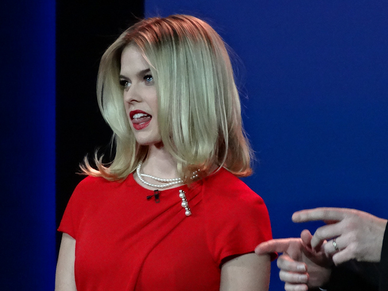 Star Trek Into Darkness에서 캐롤 마커스 역으로 출연 한 앨리스 이브 씨