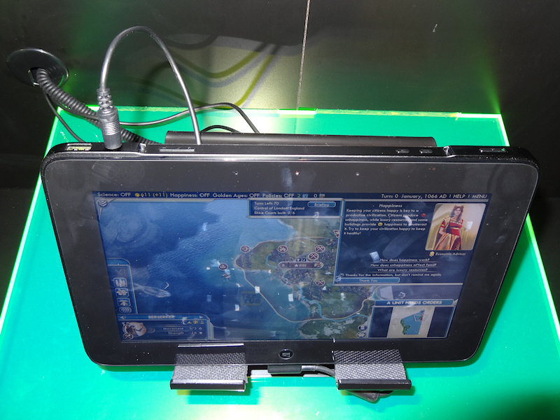 상단에 USB와 전원 단자