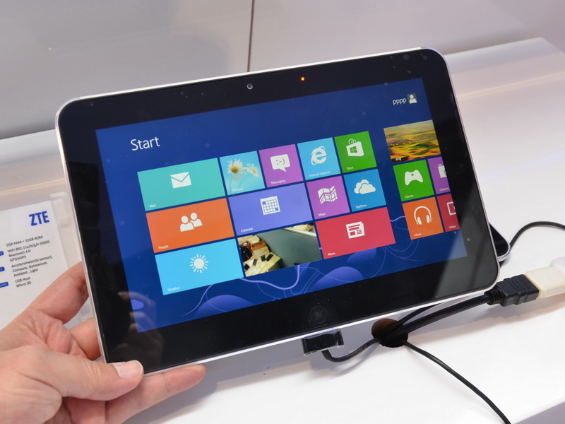 ZTE의 Atom Z2760 탑재 Windows 8 태블릿 