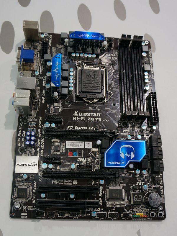 BIOSTAR가 전시 한 Intel Z87 탑재 ATX 메인 보드 