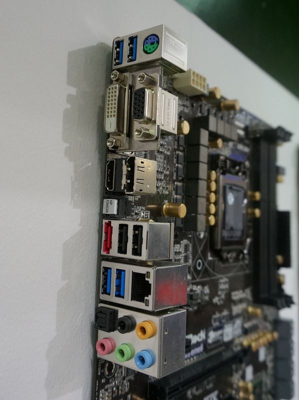 ASRock의 Intel Z87 탑재 ATX 메인 보드 