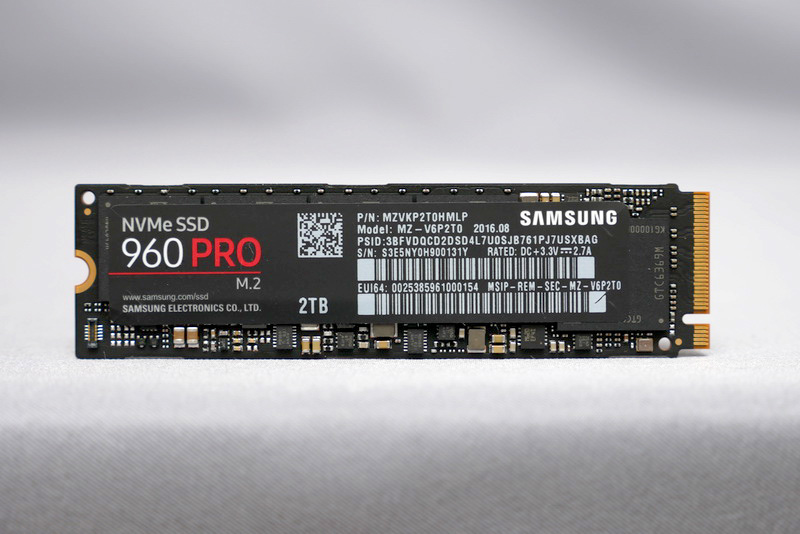SAMSUNG SSD 2TB 960PRO M.2 MZ-V6P2T0 MLC