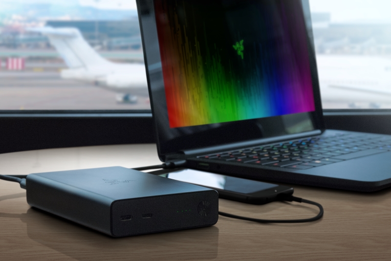 Razer Blade Stealth 12.5 4kタッチパネル国内希少仕様