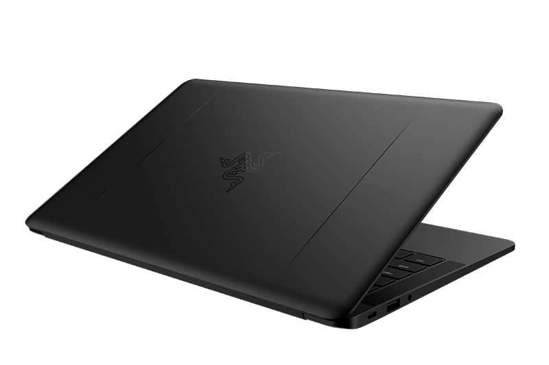 モバイルノート PC「Razer Blade Stealth」に 13.3型モデルを追加