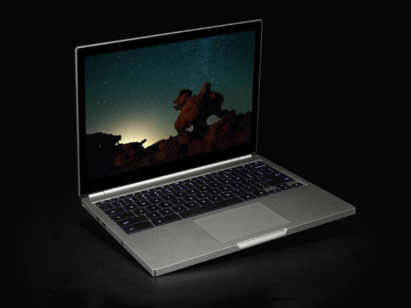 Google、Broadwellに刷新した「Chromebook Pixel」 ～USB Type-C