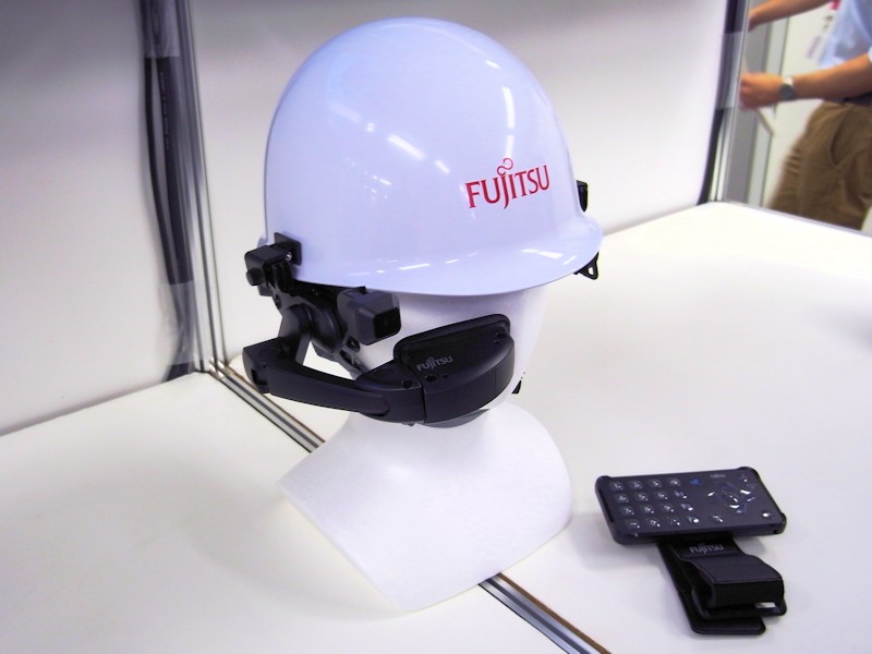 富士通、Android 4.4搭載の作業支援用ヘッドマウント