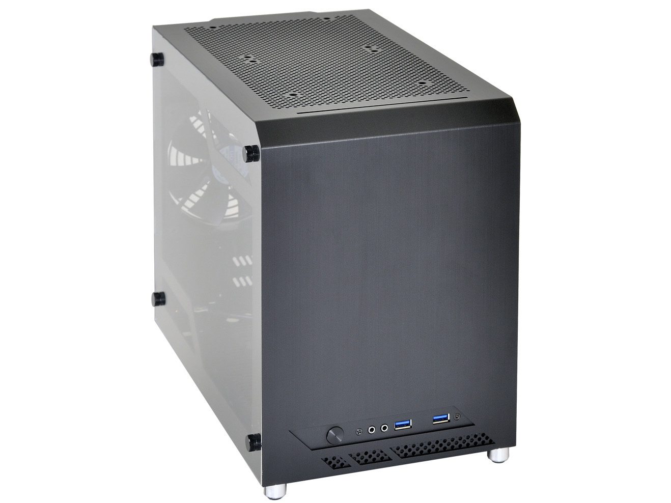 Lian Li、240mmラジエータ対応のMini-ITXケース ～270mm拡張カードや