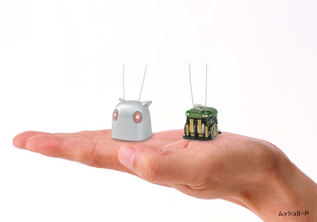 エプソン、Bluetoothを内蔵した超小型ロボットをROBODEXで公開