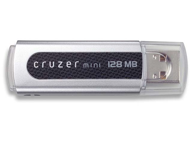 SanDisk、USB 2.0対応フラッシュメモリ「Cruzer mini」