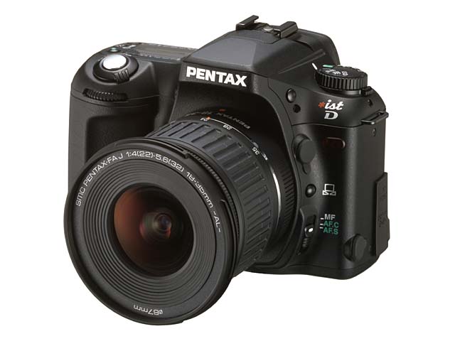 ペンタックスの初代デジタル一眼 ist D 品です。Pentax IST D 