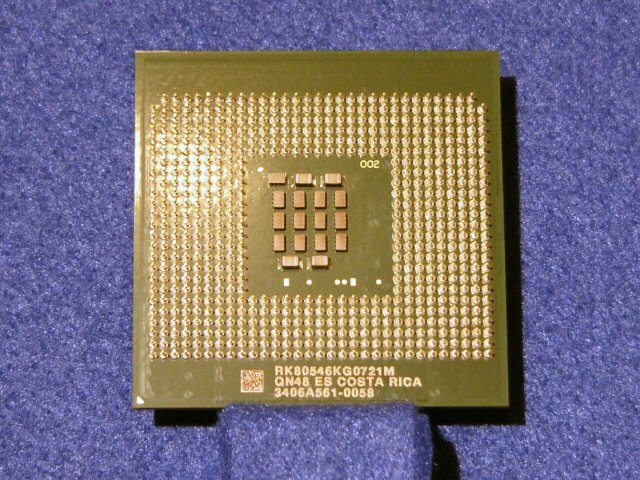 インテル、全面刷新を行なった新Xeonプロセッサ