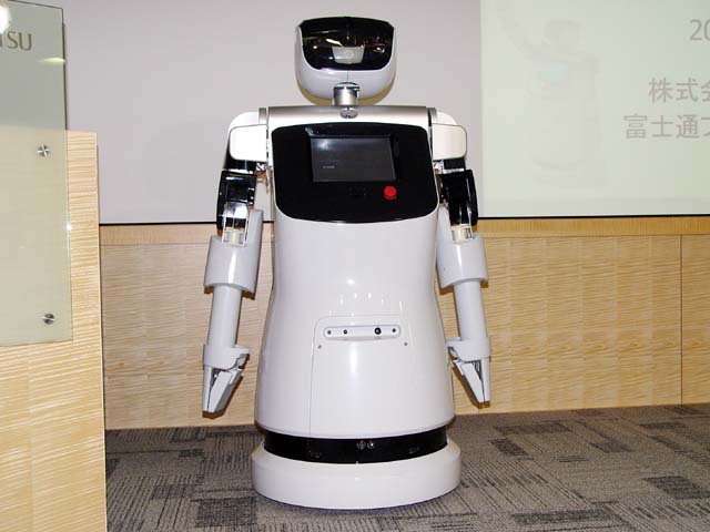 富士通 オフィス 商業施設作業支援サービスロボットを発表