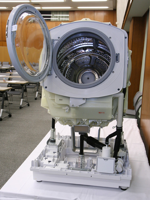 やじうまpc Watch シャープ 業界最高の低騒音 低振動のドラム式洗濯乾燥機