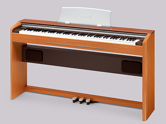 カシオ、USB端子/SDカードスロット搭載の電子ピアノ