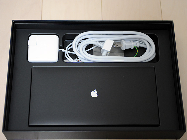 特別レポート】「MacBook Air」SSDモデルを試す