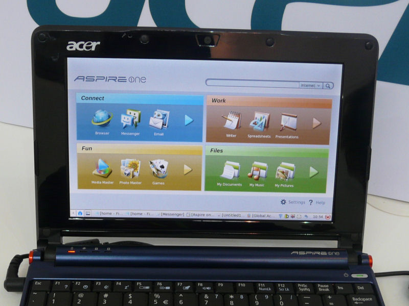【Acer編】8GB SSD搭載で399ドルのAtom搭載ノート「Aspire one」