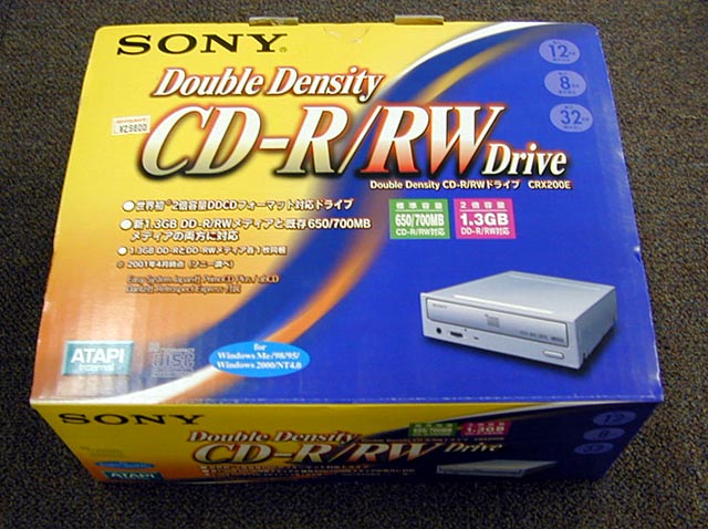 1.3GB DDCD規格対応CD-RWドライブ「ソニー CRX200E」発売開始