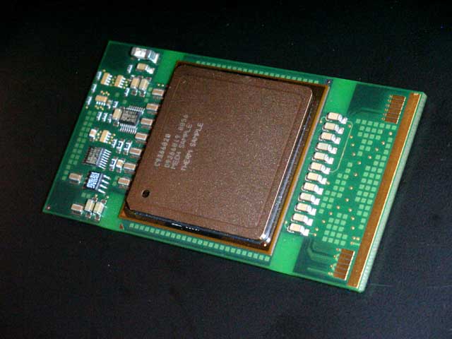 Itanium. Pentium III Xeon. Процессор Intel Itanium 9560:. Intel Pentium III Xeon 2.19GHZ. Itanium 2.