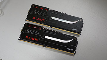 やじうまミニレビュー】標準DDR4-2400動作が特徴のApacer製