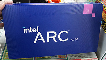 玄人志向がIntel Arc A750を2万2,000円で販売。コスパ最強？ - PC Watch