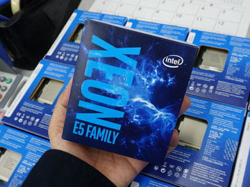 Intel、2ソケット向けBroadwellプロセッサ「Xeon E5 v4」 ～14nmにより