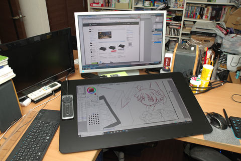 Hothotレビュー ワコムの4k液タブ Cintiq Pro 24 をプロ漫画家のざら先生に使わせてみる Pc Watch