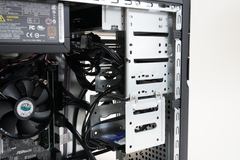 Hothotレビュー Core I7 8700搭載で税別9万円切りのユニットコム製ミニタワー Style M1b6 I7 Uhs Pc Watch