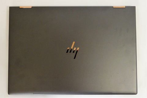 Hothotレビュー Kaby Lake Gを搭載した2in1の実力を Hp Spectre 15 X360 で見る Pc Watch