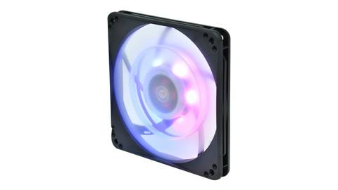 Silverstone 15mm厚でrgb Led搭載のケースファン Pc Watch