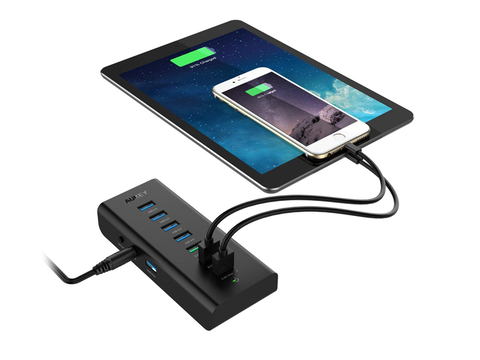 本日みつけたお買い得品 Aukey Usb 3 0 Hubや車載用充電器 ケーブルを特価販売 Pc Watch