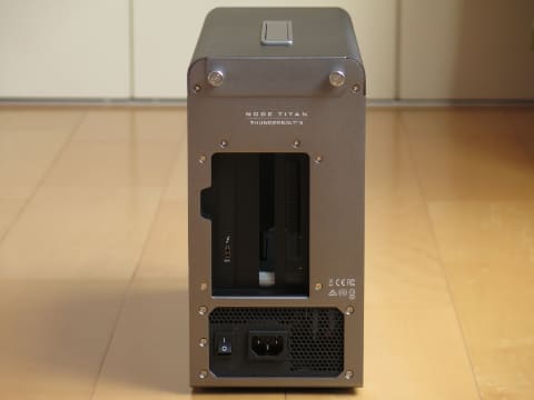 レビュー Akitioのthunderbolt 3外付けgpuボックス Node Titan で遊ぶ Pc Watch