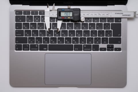 Hothotレビュー 4コアに倍増した Macbook Air をmacosとwindowsで性能検証してみた Pc Watch