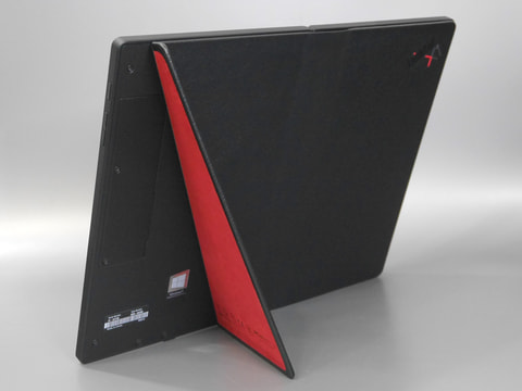 Hothotレビュー タブレットとしても利用可能 世界初の折りたたみ式pc Thinkpad X1 Fold そして気になるlakefieldの性能は Pc Watch