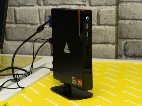 マウス Mouse X5 B レビュー 赤い天面がオシャレ Ryzen搭載 マグネシウム合金ボディの 15 6型ノートpc 大人のためのパソコン 購入ガイド