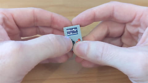やじうまpc Watch これぞ無理ゲー 操作も辛そうな世界最小ゲーム機 Arduboy Nano Pc Watch