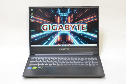 上質で快適 GIGABYTE ゲーミングノートPC G5 ノートPC