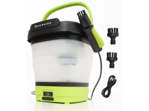 ホース不要の充電式高圧洗浄機。バケツは12Lの折りたたみ式 - PC Watch