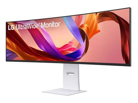LG、5,120×1,440ドットNano IPS採用の49型ウルトラワイドモニター - PC