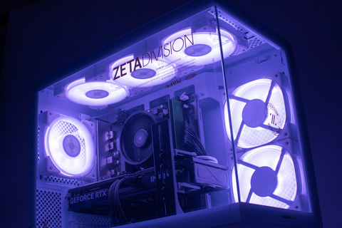 ピラーレスはマジでたまらんな！出来が良すぎるZETAコラボのゲーミング