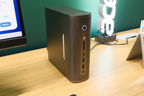 Acer、Ryzen AI Max+ 395搭載の小型ワークステーション - PC Watch