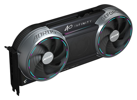 見た目がヤバい「AORUS GeForce RTX 5090 INFINITY」など、GIGABYTEの