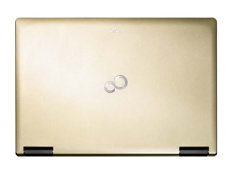 本体色はシャンパンゴールド