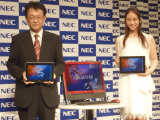 Nec 武井咲さんを新cmキャラクターに迎えた秋冬モデル発表会 Pc Watch