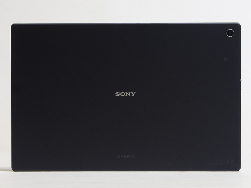 画像 西川和久の不定期コラム ソニーモバイル Xperia Z2 Tablet 10型以上のwi Fi対応タブレットとして世界最薄 最軽量 3 50 Pc Watch