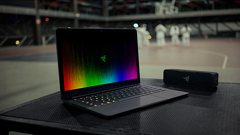 Razer、モバイルノート「Blade Stealth」に4コア/8スレッドの第8世代Core搭載モデル - PC Watch