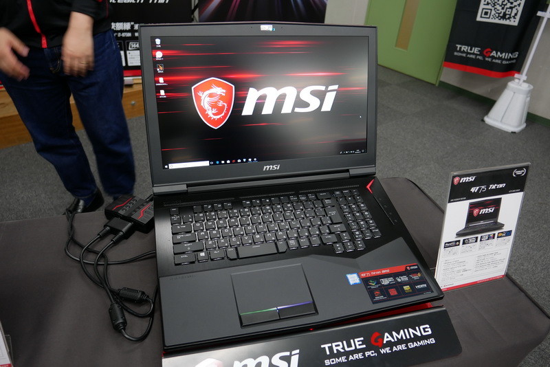 MSI、Core i9/GeForce GTX 1080搭載ゲーミングノートを一斉発表 ～プロゲーミングチーム「SunSister」とも
