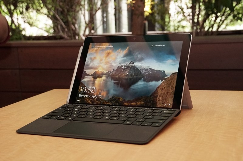 ニュースの視点】日本の「Surface Go」は、なぜ64,800円なのか? - PC Watch