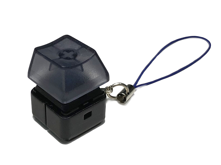 やじうまPC Watch】長尾製作所、キーでできたキーホルダー。Cherry MX
